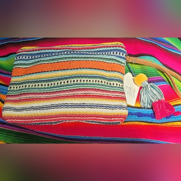 Time and True Woven Multi Color Wristlet with Pom Pom charm - Picture 3 of 4